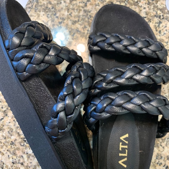 Alta Platform Sandals from Colombia - Picture 10 of 12